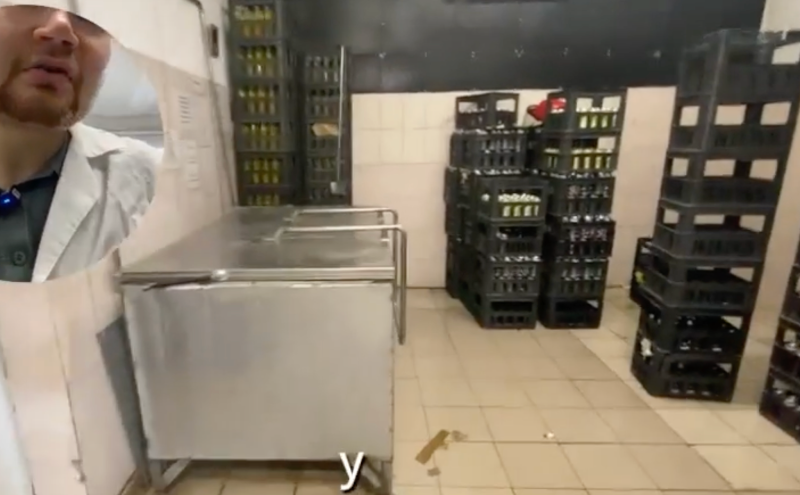 Маринуем готовый лимонад в ящике (стоит около 300 000 ₽) 