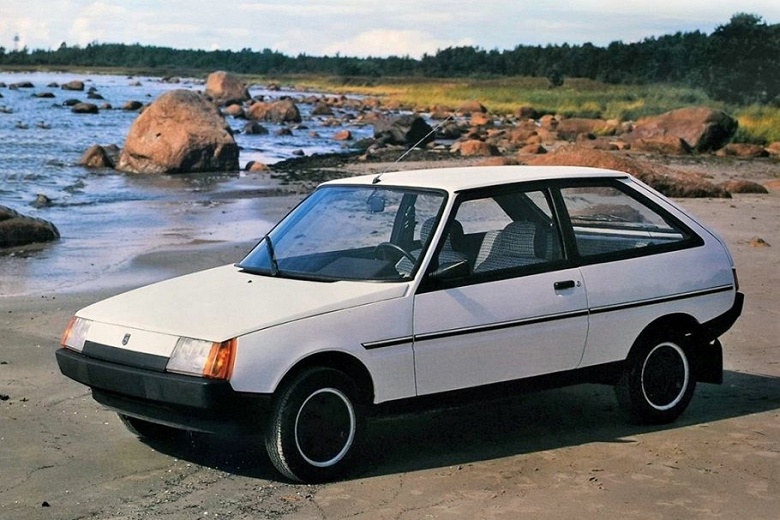 Редкий хетчбэк с Запорожского автозавода &mdash; вдвое дешевле бампера на Aurus. В России продают &laquo;Таврию&raquo; в состоянии нового авто