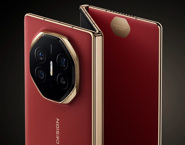 Уникальный Huawei Mate XT | Ultimate Design уже предлагают в России &mdash; за треть миллиона рублей