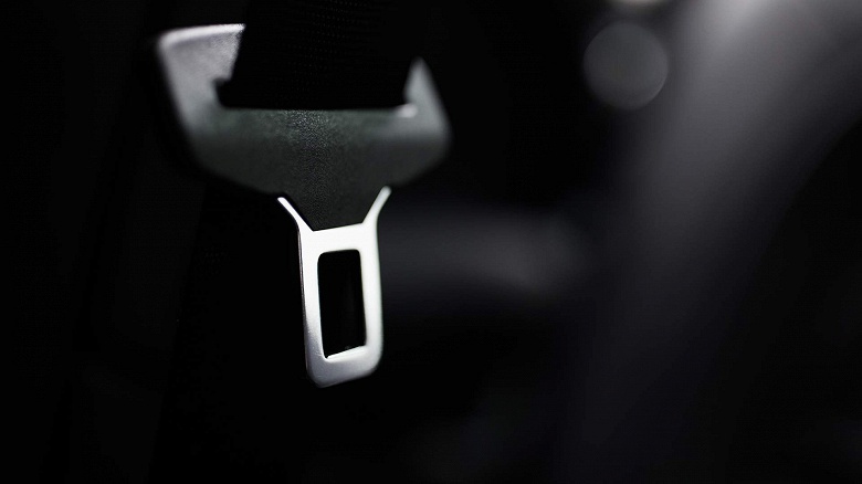 «Люди покупают их, а потом попадают в аварии, гибнут или лечатся годами». В России предлагают запретить заглушки для ремней безопасности - 1 «Люди покупают их, а потом попадают в аварии, гибнут или лечатся годами». В России предлагают запретить заглушки для ремней безопасности