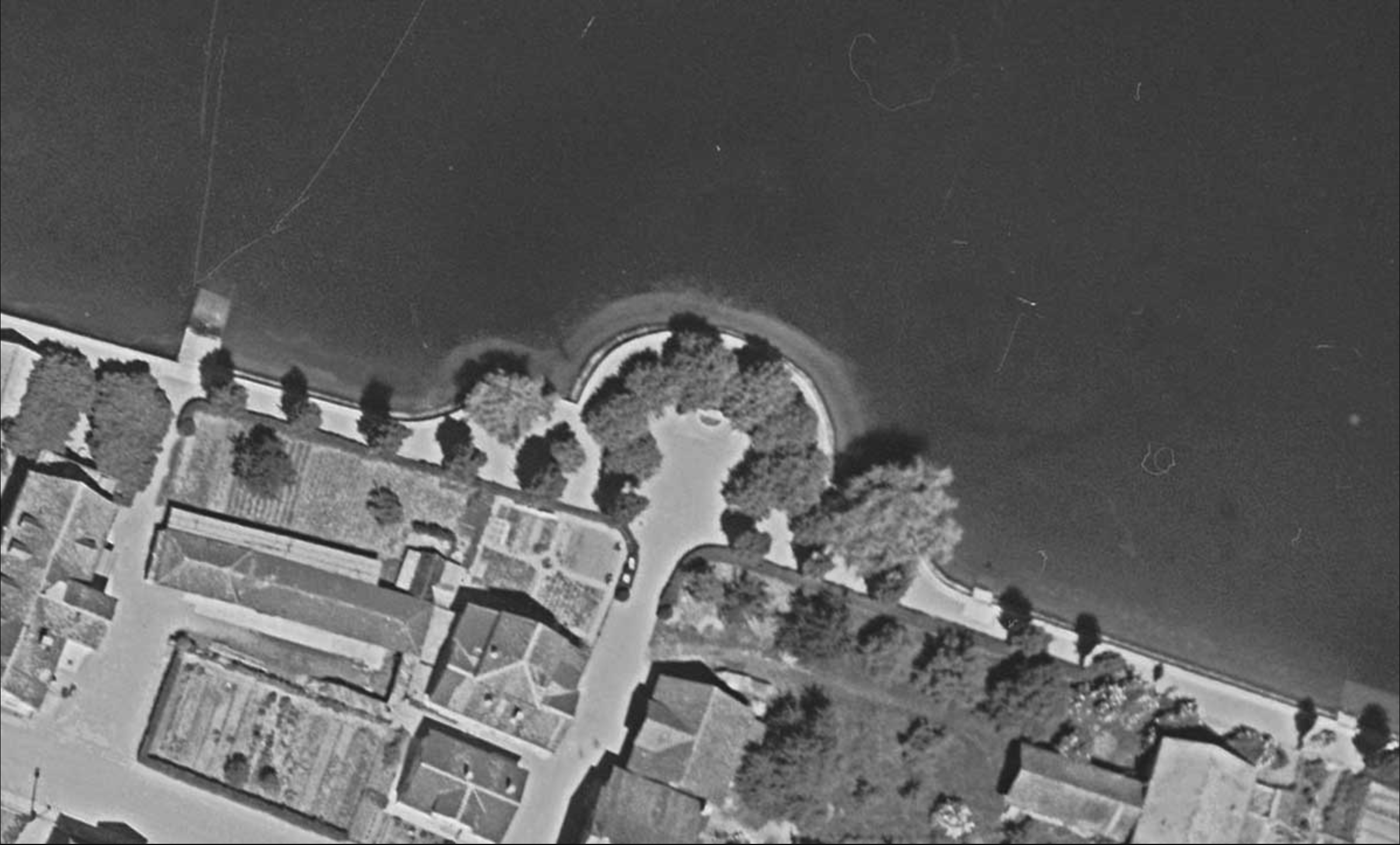 Водоем, каким он был в 1945 году