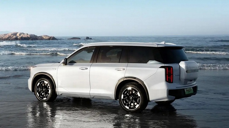 &laquo;Китайский Cadillac&raquo;, который стал бестселлером марки в России, выходит в новой версии. Представлен большой кроссовер GAC GS8 GX Traveller