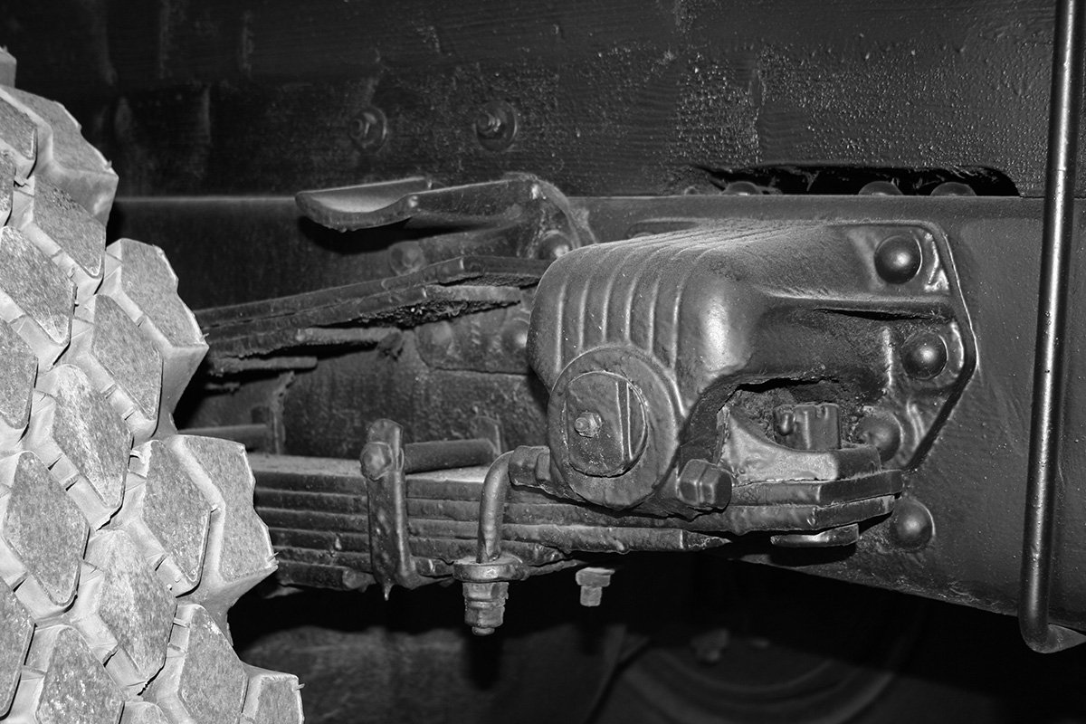 Буфер задних рессор не справился с нагрузкой