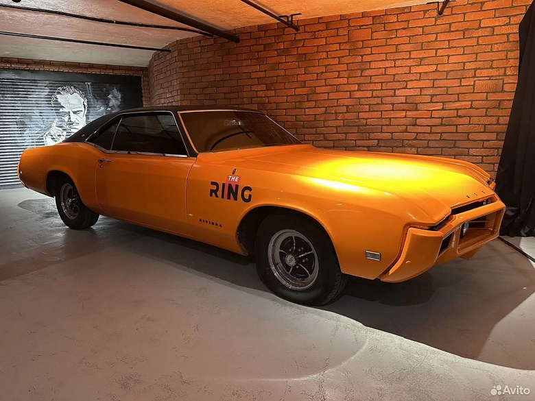 Изящная катапульта из 1960-х годов с 7,5-литровым мотором V8. Винтажный Buick Riviera продают в России за 5,55 млн рублей