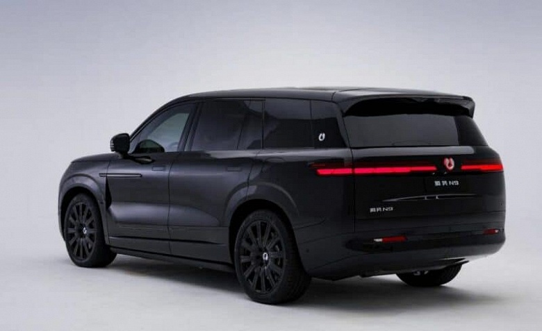 Большой конкурент Li Auto L9 и Aito M9 с двумя холодильниками, кучей экранов, танковым разворотом и системой «Глаз бога». Представлен Denza N9 2025 - 2 Большой конкурент Li Auto L9 и Aito M9 с двумя холодильниками, кучей экранов, танковым разворотом и системой «Глаз бога». Представлен Denza N9 2025