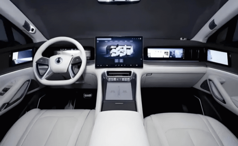 Большой конкурент Li Auto L9 и Aito M9 с двумя холодильниками, кучей экранов, танковым разворотом и системой «Глаз бога». Представлен Denza N9 2025 - 1 Большой конкурент Li Auto L9 и Aito M9 с двумя холодильниками, кучей экранов, танковым разворотом и системой «Глаз бога». Представлен Denza N9 2025