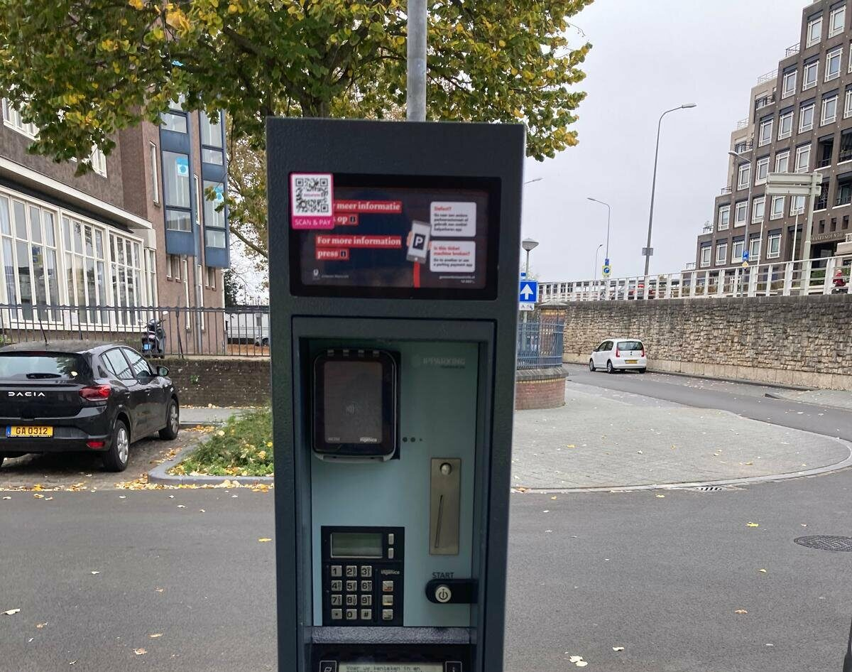 Мошенники любят QR-коды: разбираем кейсы, изучаем устройство подделок и делаем выводы - 3 Мошенники любят QR-коды: разбираем кейсы, изучаем устройство подделок и делаем выводы - 3