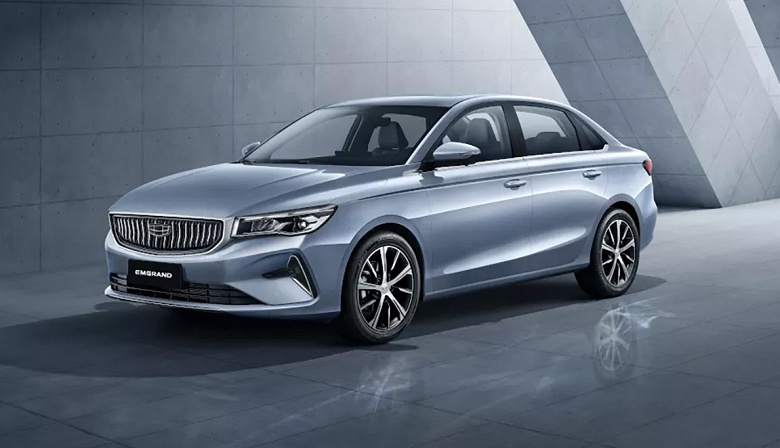 Владельцы Geely массово жалуются на то, что стёкла не выдерживают российских морозов и лопаются. В компании прокомментировали один из случаев