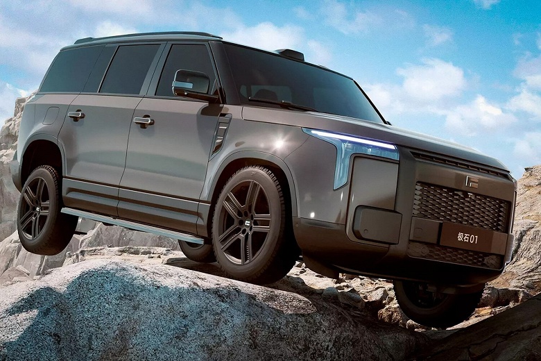 Замена Land Rover с гарантией до 8 лет: в России начали выдавать новейшие внедорожники Rox 01 - 1 Замена Land Rover с гарантией до 8 лет: в России начали выдавать новейшие внедорожники Rox 01