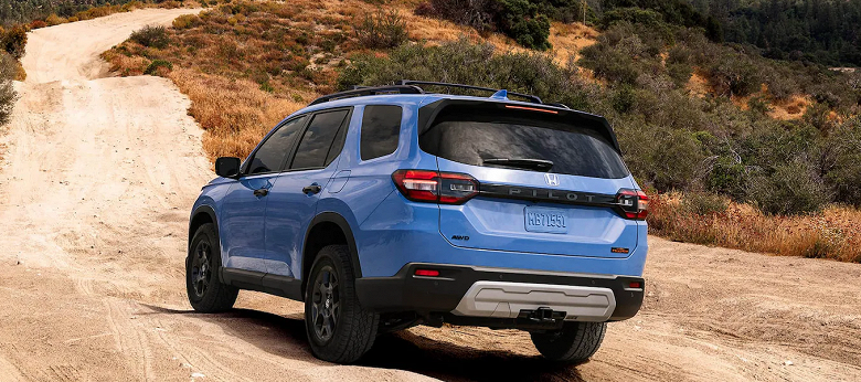 Один из самых долговечных кроссоверов Honda Pilot в России подешевел на 2 млн рублей с декабря