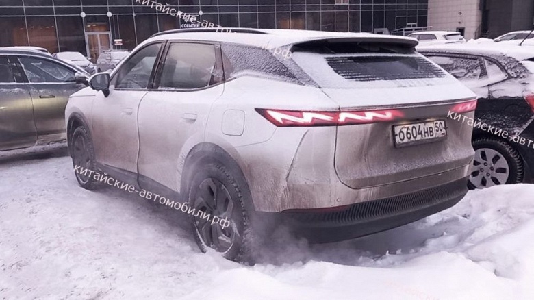 Полноприводный кроссовер Omoda C7 уже в России. Машину адаптируют для российских условий эксплуатации