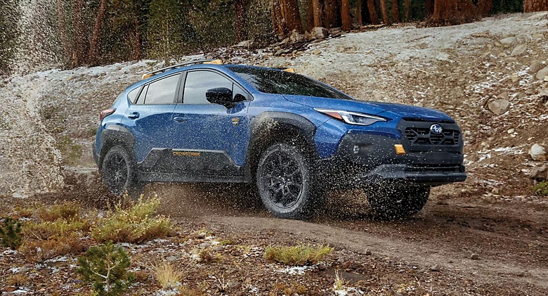 152 л.с., постоянный полный привод и легендарная надежность Subaru &mdash; дорого. Новый Subaru Crosstrek продают в России за 5,7 млн рублей