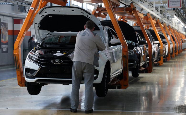 Детали для Lada теперь делает военно-промышленный холдинг КМЗ