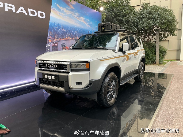 Toyota Land Cruiser Prado нового поколения с адаптивной подвеской во всей красе: появились подробности и много живых фото