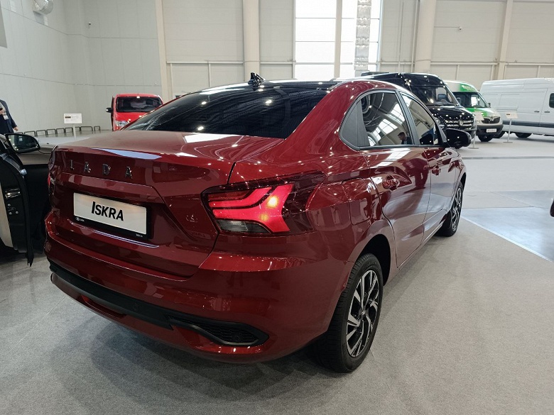 «Мы точно никого не ждем. Обратной дороги нет», — на АвтоВАЗе не ждут возвращения Renault в Россию - 1 «Мы точно никого не ждем. Обратной дороги нет», — на АвтоВАЗе не ждут возвращения Renault в Россию