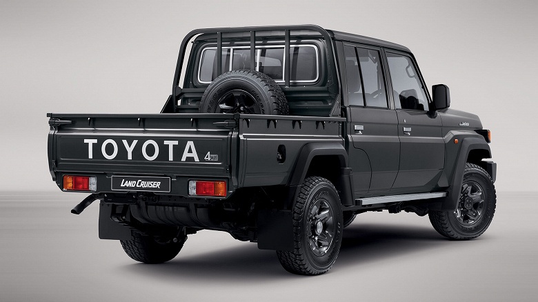 Самый доступный представитель культовой линейки Land Cruiser: в Россию привезли Toyota Land Cruiser 79 LX — 10 млн рублей - 3 Самый доступный представитель культовой линейки Land Cruiser: в Россию привезли Toyota Land Cruiser 79 LX — 10 млн рублей