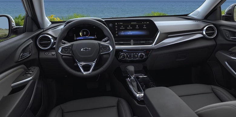 Одноклассник Volkswagen Tiguan с 6-ступенчатым &laquo;автоматом&raquo; &mdash; 2,2 млн рублей. Названа актуальная стоимость нового Chevrolet Trax в России