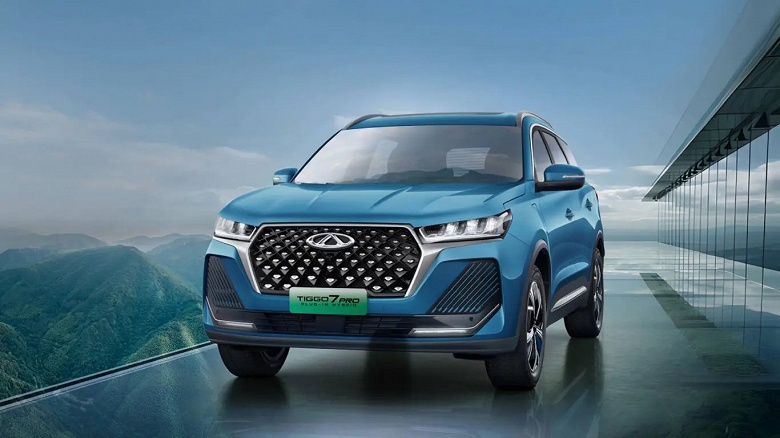 Россияне не горят желанием покупать гибридные Chery Tiggo 7 Pro: компания до сих распродает Tiggo 7 Pro Plug-in Hybrid 2023 года, скидка &mdash; до 600 тыс. рублей