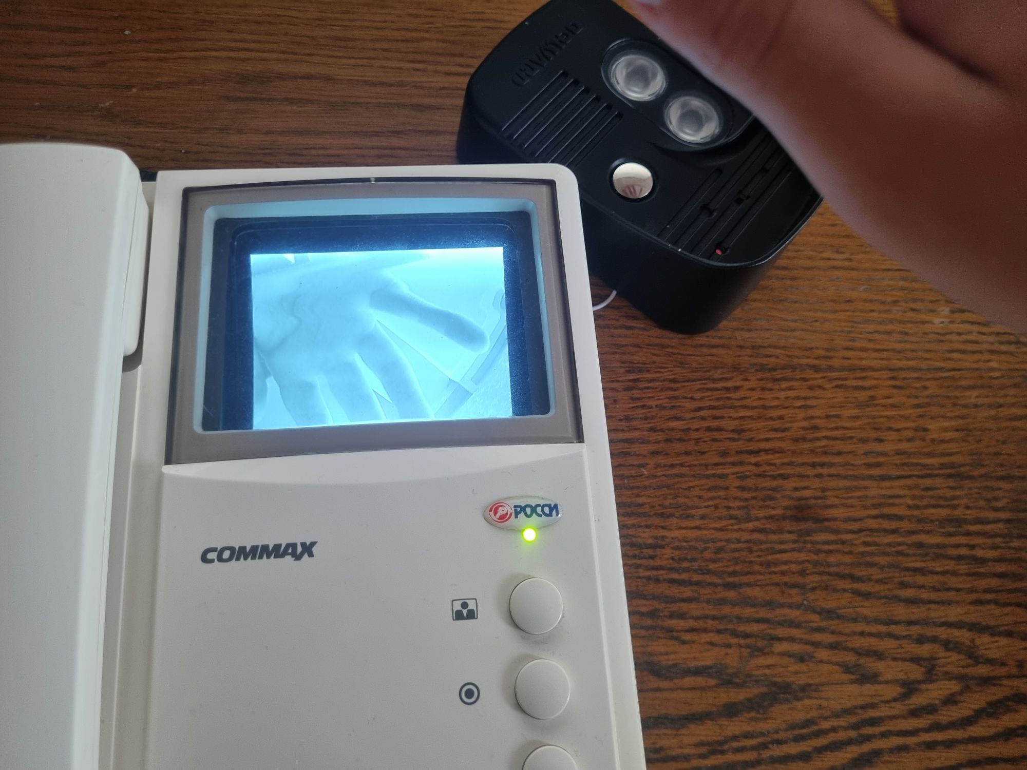 Самый маленький ЭЛТ-монитор - 32 Самый маленький ЭЛТ-монитор - 32