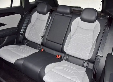 В Китае стартовали продажи совершенно нового Volkswagen Tayron L: 220 л.с., полный привод и скидка в 4000 долларов