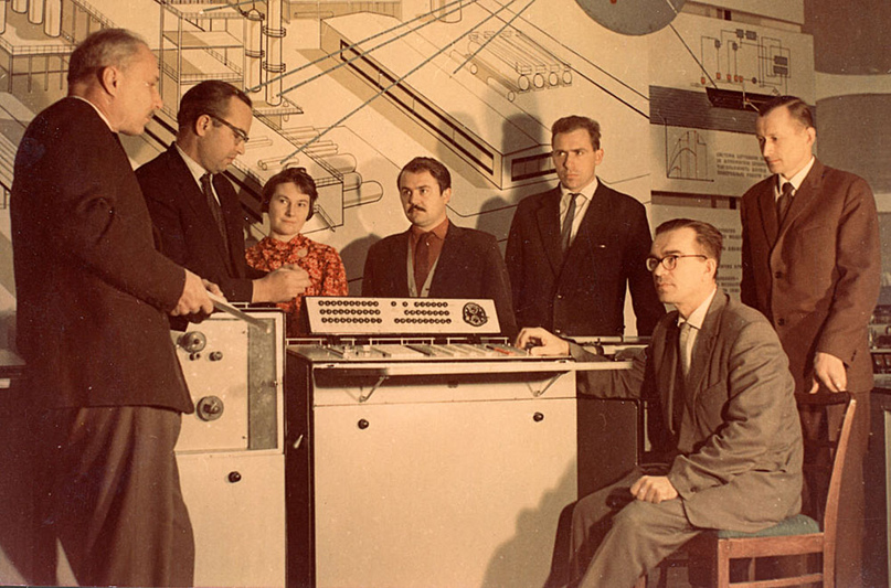 Пришествие Интернета в Россию. Часть 1: как выкачать в Беркли код Unix под носом у АНБ, используя Сороса и хиппи? - 5 Пришествие Интернета в Россию. Часть 1: как выкачать в Беркли код Unix под носом у АНБ, используя Сороса и хиппи? - 5