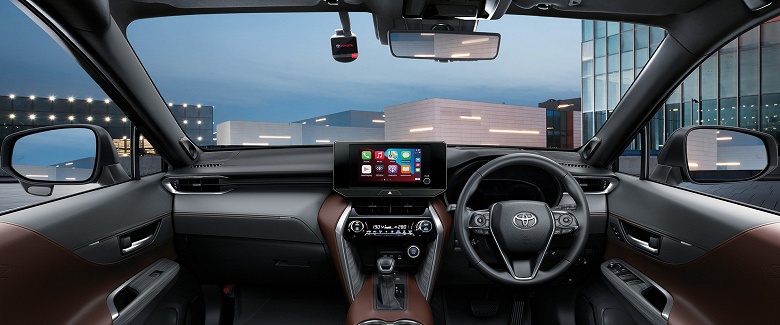 Toyota Harrier в России сильно подешевел и теперь гораздо доступнее Geely Monjaro: с осени цена упала почти на 2 млн рублей