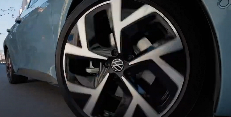 Пока Tesla думает о «дешёвом» автомобиле за $25 000, Volkswagen представила альтернативу за $16 500 - 1 Пока Tesla думает о «дешёвом» автомобиле за $25 000, Volkswagen представила альтернативу за $16 500