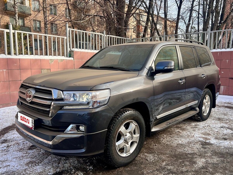 В продаже появился новый Toyota Land Cruiser 200 в топовом исполнении - 1 В продаже появился новый Toyota Land Cruiser 200 в топовом исполнении