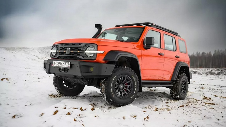 И без того крутой внедорожник стал еще круче: в России появился &laquo;злой&raquo; Tank 300