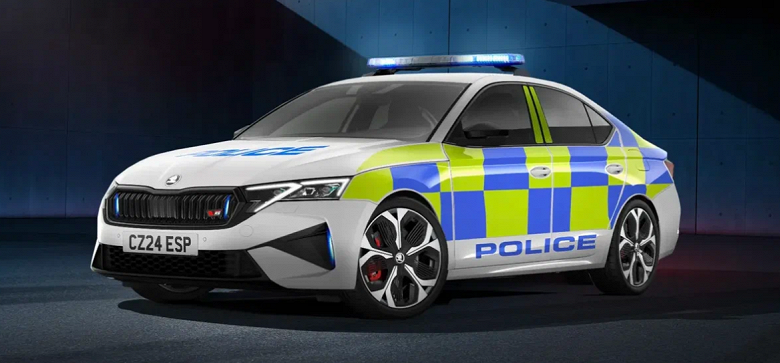 Представлена новая Skoda Octavia RS: до 250 км/ч и разгон до 100 км/ч за 6,4 с