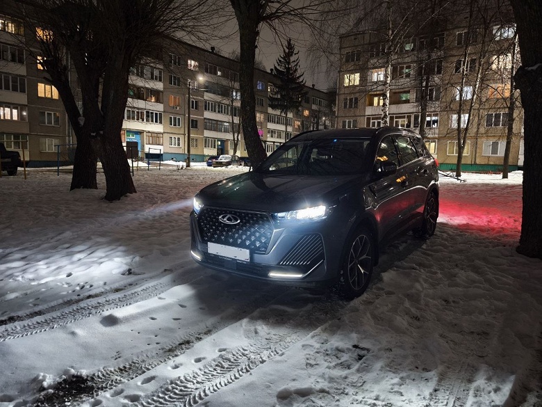 Вроде бы, гарантия есть, но не всё так просто. Часто владельцы китайских машин обращаются в сервис с жалобами на узлы, на которые действует гарантия всего 3 месяца или 5000 км