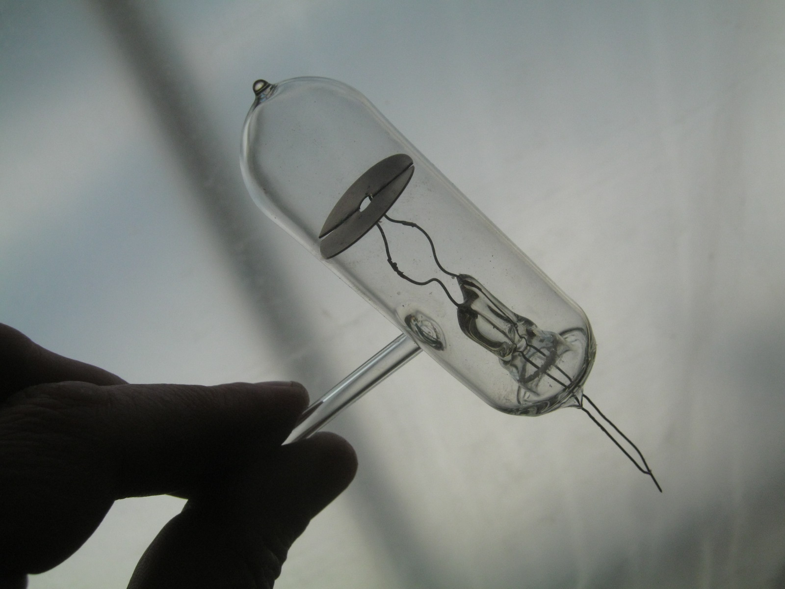 Несколько самодельных индикаторных ламп из платинового стекла - 22 Несколько самодельных индикаторных ламп из платинового стекла - 22