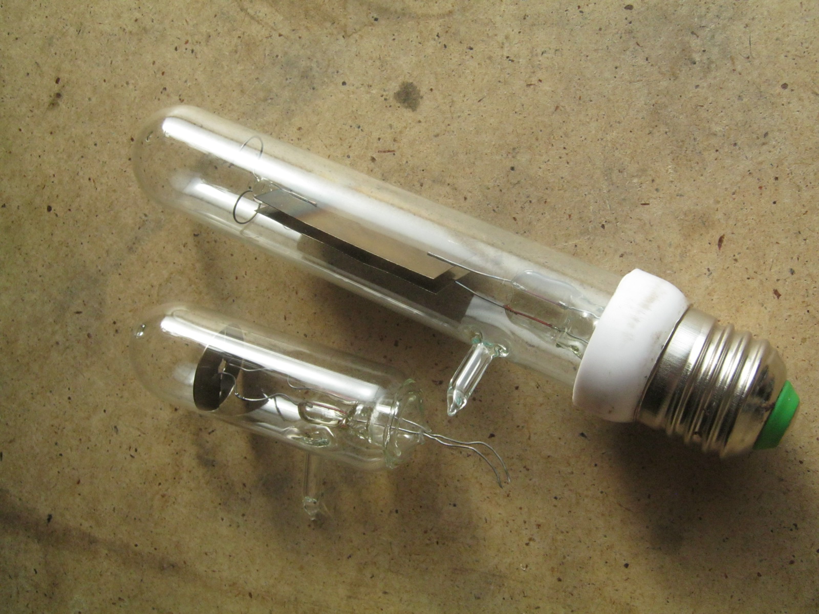 Несколько самодельных индикаторных ламп из платинового стекла - 27 Несколько самодельных индикаторных ламп из платинового стекла - 27