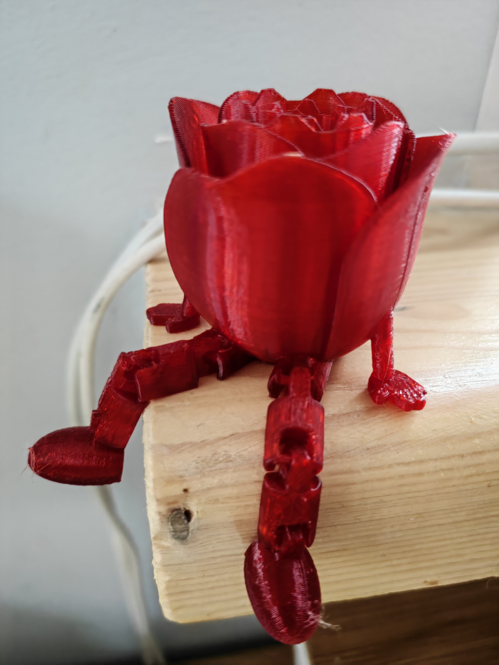 А вот и результат! Это ж ИИ - он так видит! :-)