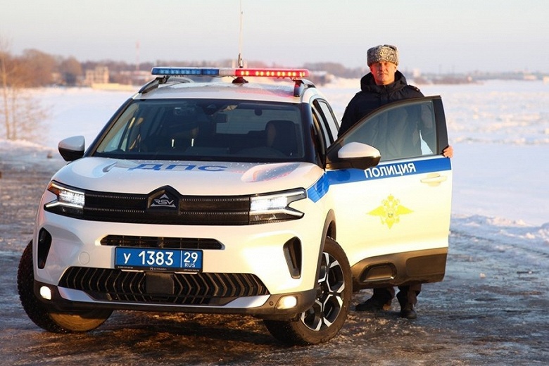 В России начали собирать Citroen C5 Aircross под отечественным брендом RSV - 1 В России начали собирать Citroen C5 Aircross под отечественным брендом RSV