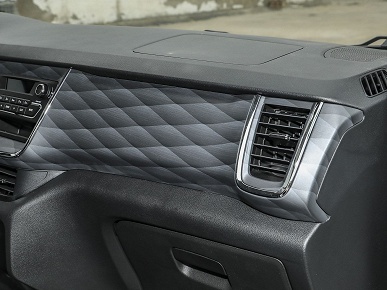 Таким будет салон нового минивэна АвтоВАЗа под брендом SKM: опубликованы фото интерьера