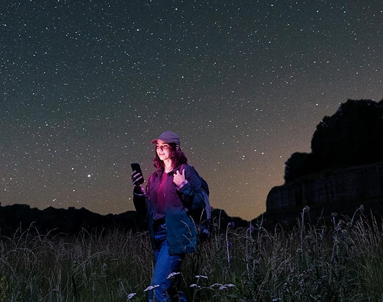 SpaceX увеличит мощность сигнала прямой спутниковой связи со смартфонами. Операторы боятся, что это вызовет помехи