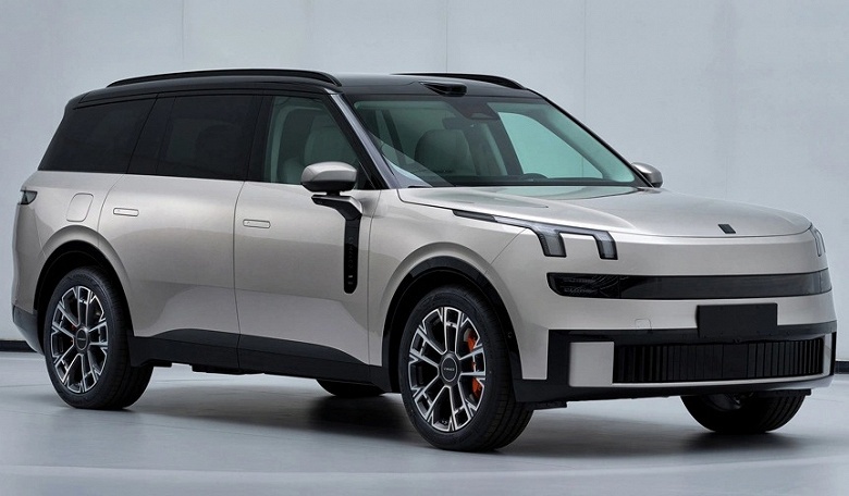 Огромный конкурент Li Auto L9 с полным приводом, адаптивной подвеской, 857 л.с. и двумя 30-дюймовым экранами. К дилерами уже поступили новенькие Lynk & Co 900 EM-P - 3 Огромный конкурент Li Auto L9 с полным приводом, адаптивной подвеской, 857 л.с. и двумя 30-дюймовым экранами. К дилерами уже поступили новенькие Lynk & Co 900 EM-P