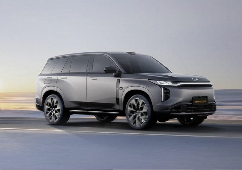 Почти 5 м длины, 500 л.с., расход топлива 5,7 л 100 км, 23 кв. м мягкой кожи в салоне и дизайн в стиле Range Rover — от $29 000. Представлен GAC Trumpchi S7 - 1 Почти 5 м длины, 500 л.с., расход топлива 5,7 л/100 км, 23 кв. м мягкой кожи в салоне и дизайн в стиле Range Rover — от $29 000. Представлен GAC Trumpchi S7