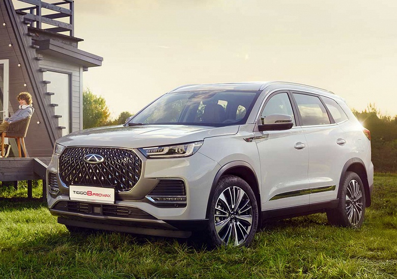 &laquo;Продать их в таком количестве невозможно&raquo;. Бывший российский завод Volkswagen заставлен машинами Chery