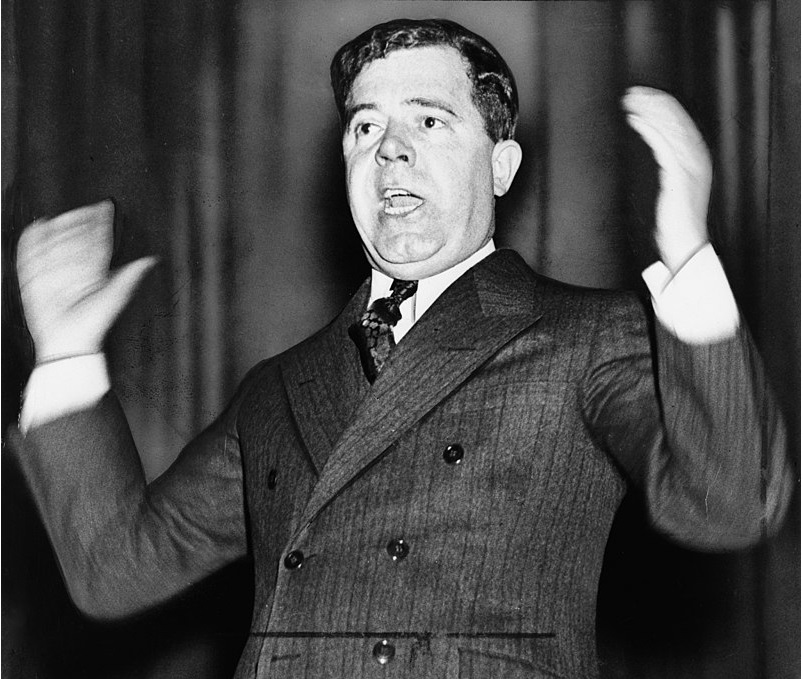 Хьюи Пирс Лонг мл.  - известнейший ЛОМ в США 1930-х, из баптистов