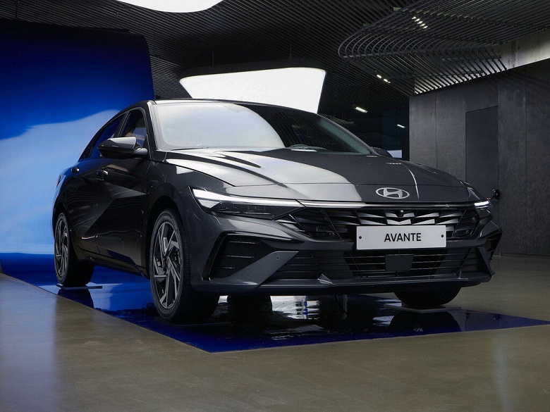 200-сильный отлично оснащенный Hyundai по цене Lada Aura. В России начали продавать Hyundai Avante 2025 c мощным мотором