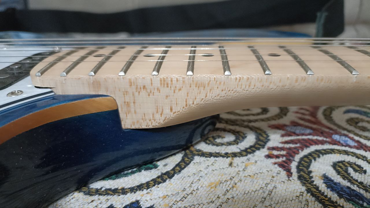 Гилморовская модификация стратокастера - 24