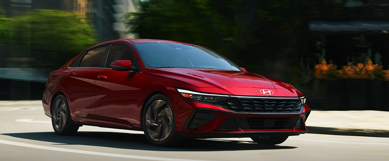 В Россию наладили массовые поставки Hyundai Elantra, а цена упала ниже 2 млн рублей — новинка гораздо дешевле «Москвича 6» - 3 В Россию наладили массовые поставки Hyundai Elantra, а цена упала ниже 2 млн рублей — новинка гораздо дешевле «Москвича 6»