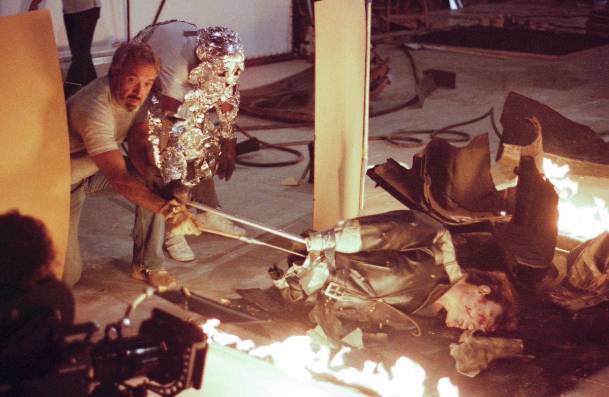 Жизнь и творчество режиссёра Джеймса Кэмерона — Часть 2. Хорошая ночь для прогулки - 104