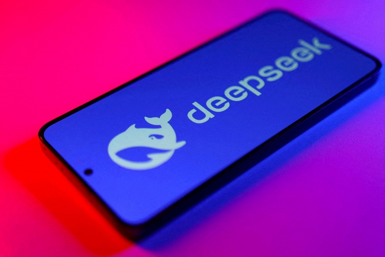 &laquo;Используя DeepSeek, сотрудники неосознанно делятся информацией с Коммунистической партией Китая&raquo;. DeepSeek запретили сотрудникам Министерства торговли США