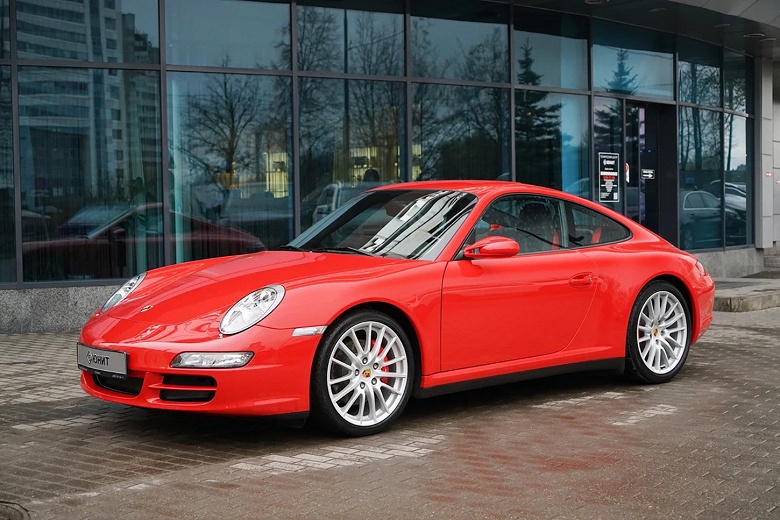 В России продают &laquo;безупречный&raquo; Porsche 911 в состоянии &laquo;капсулы времени&raquo;: 19 лет, а пробег всего 9,5 тыс. км
