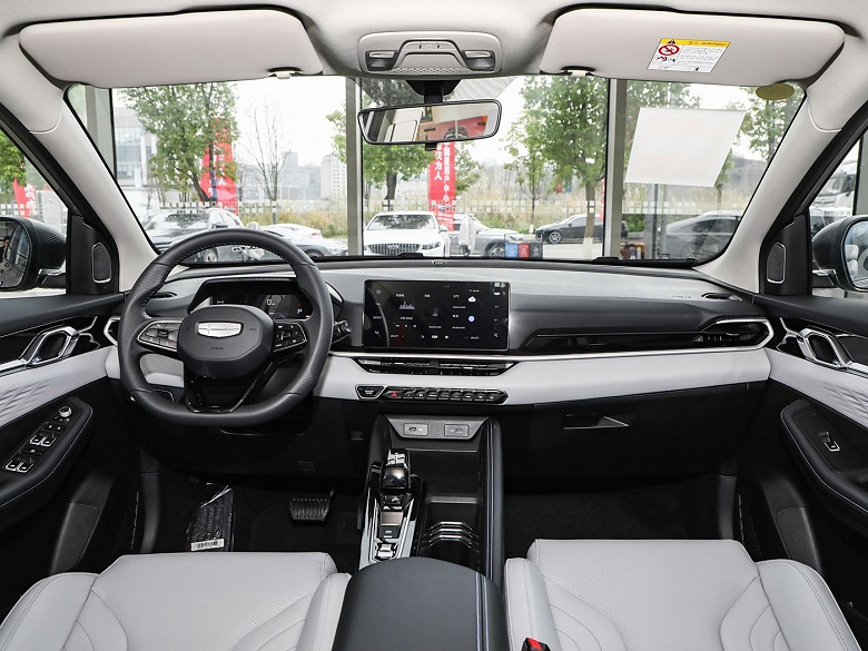 Новый Geely Coolray представят 25 марта. 181 л.с., автоматизированная коробка передач и цена ниже 12,5 тыс. долларов - 3 Новый Geely Coolray представят 25 марта. 181 л.с., автоматизированная коробка передач и цена ниже 12,5 тыс. долларов