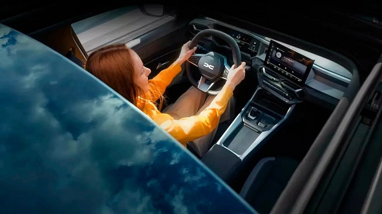 Первый большой кроссовер Dacia гораздо дешевле Kia Sportage и Toyota RAV4 вызвал ажиотаж: за Bigster уже выстроилась многотысячная очередь - 1 Первый большой кроссовер Dacia гораздо дешевле Kia Sportage и Toyota RAV4 вызвал ажиотаж: за Bigster уже выстроилась многотысячная очередь