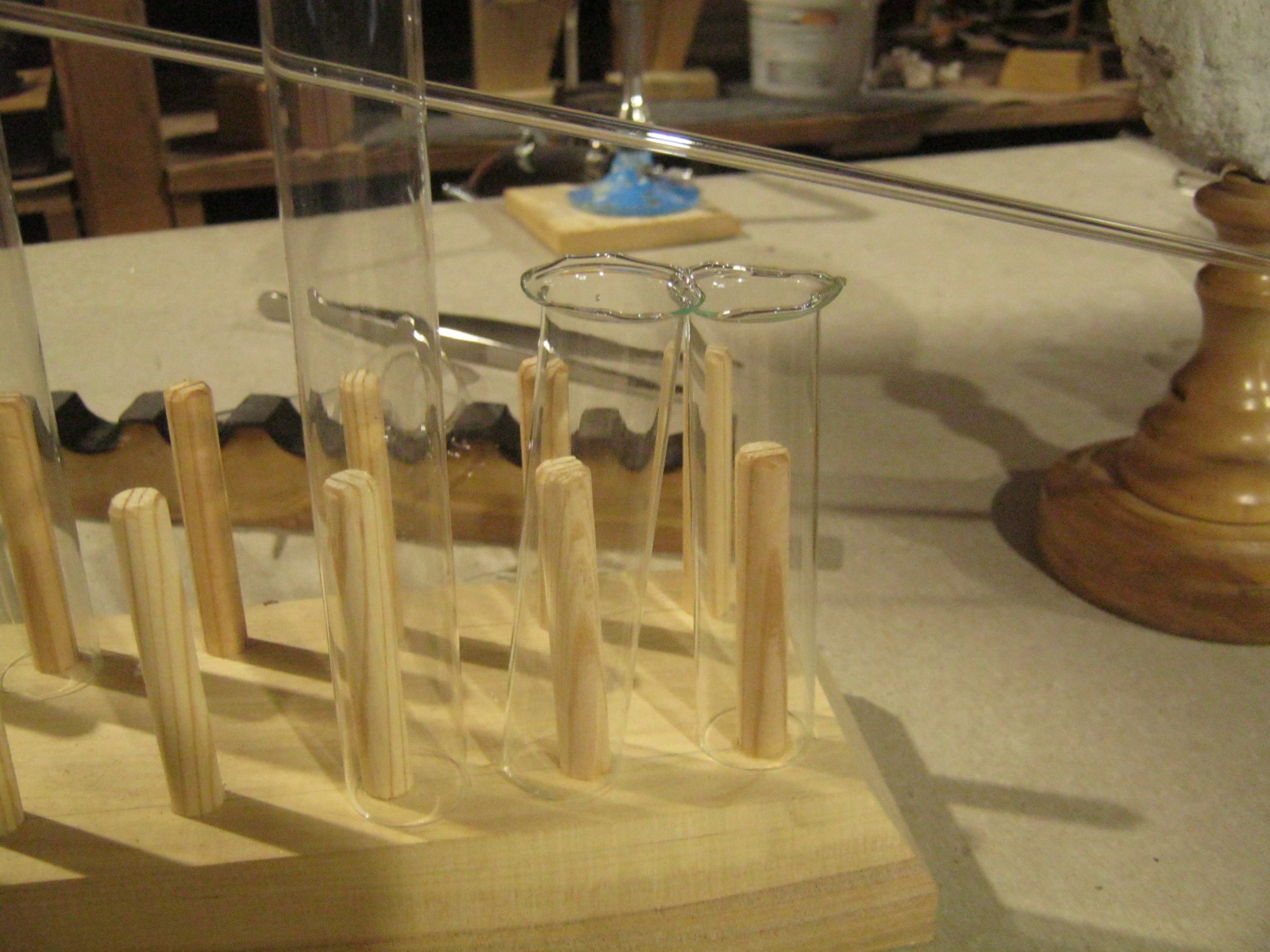 Любительское электровакуумное дело. Освоение стекла от крупных ЛДС Т12 - 24